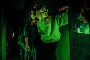 Фотография перформанса Андеграунд от компании Изоляция (Фото 1)