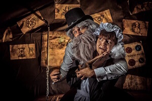 Фотография перформанса Шерлок Холмс: масонский заговор от компании Изоляция (Фото 1)