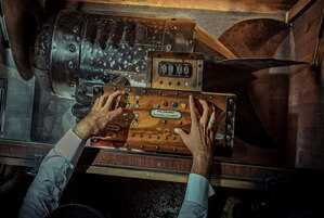 Фотография перформанса Шерлок Холмс: масонский заговор от компании Изоляция (Фото 1)